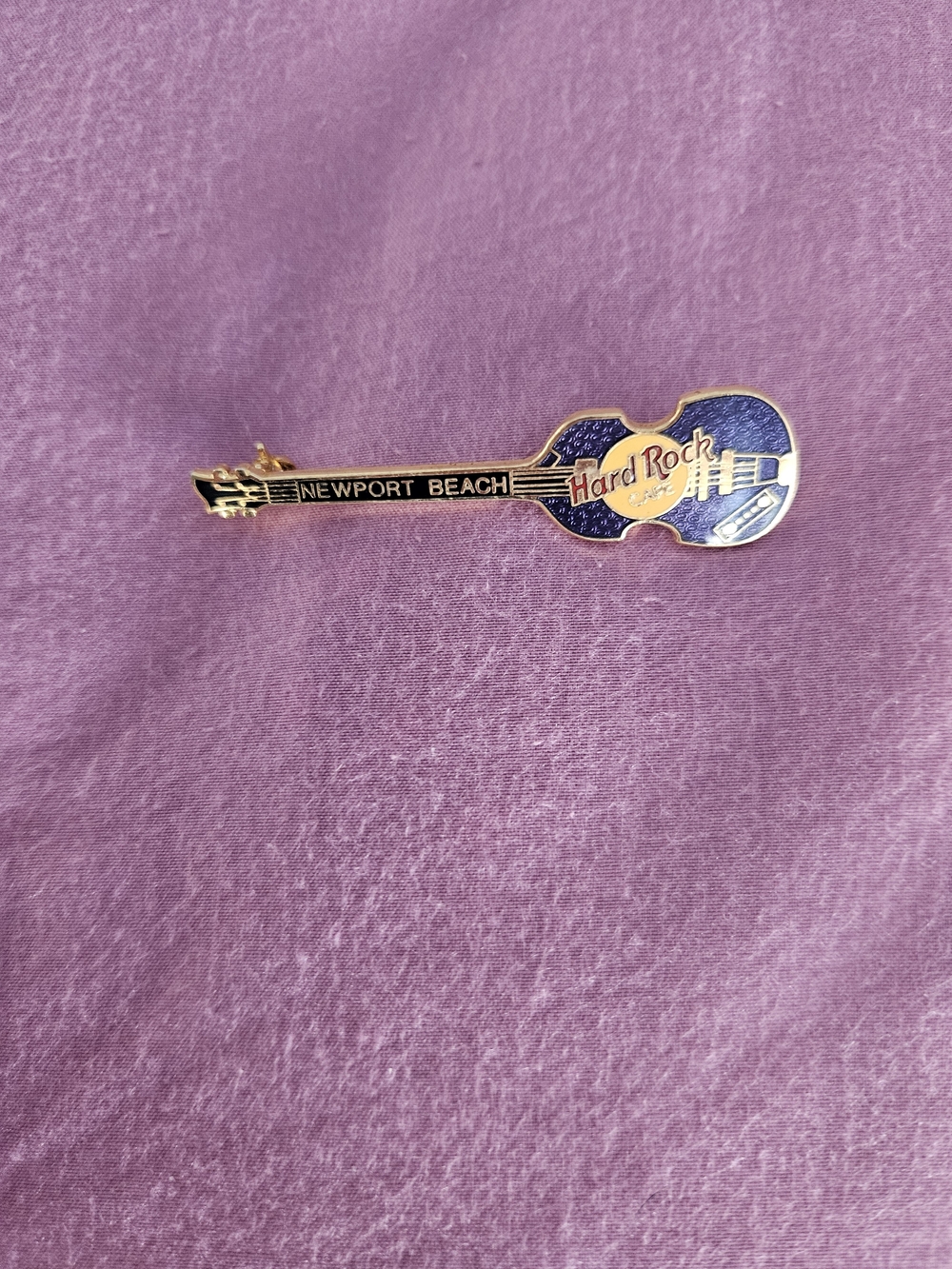 Hard Rock Cafe Newport Beach Purple & Gold Guitar Pin